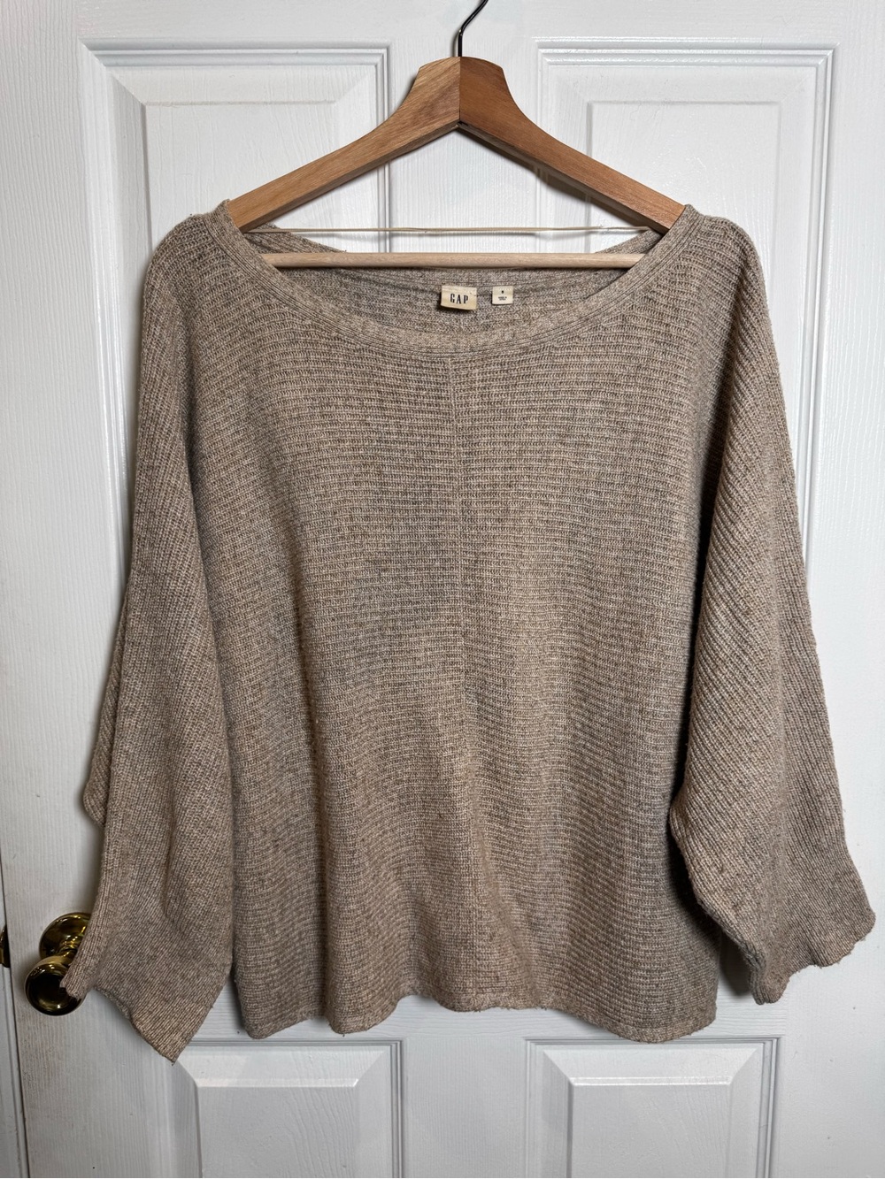 Gap Merino Wool Blend Oversized Dolman Batwing Sweater Taupe Small Quiet Luxury